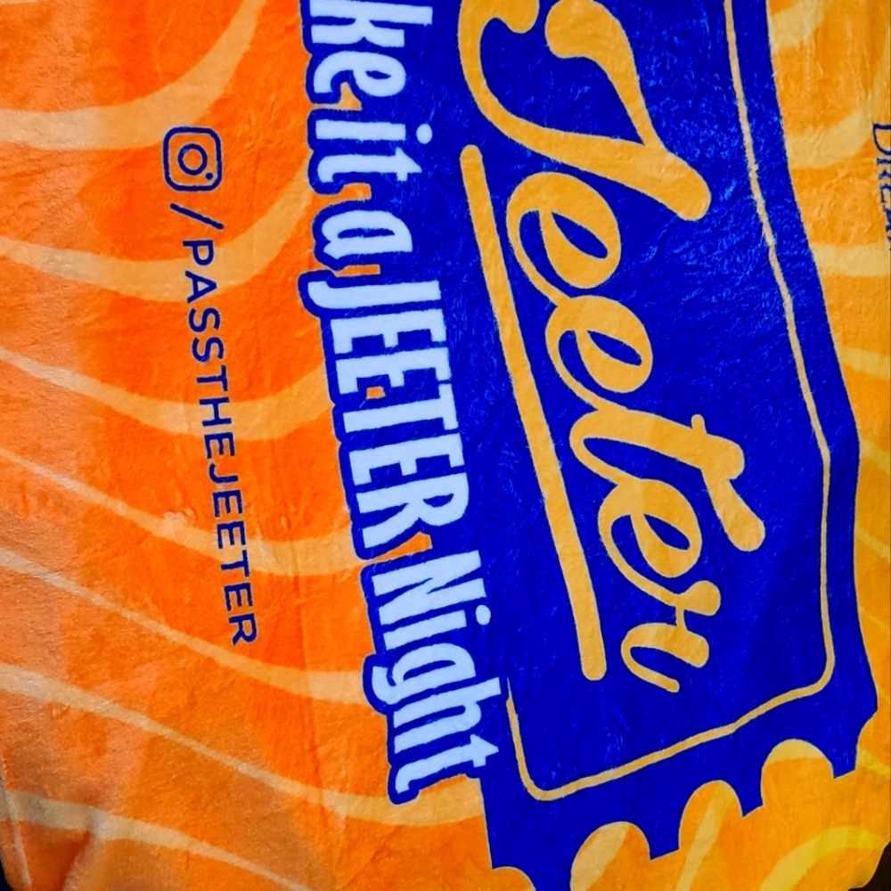 Jeeter Blanket